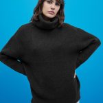 Tailor Made Relaxed Knit Turtleneck Sweater – Black