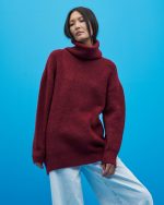 Tailor Made Relaxed Knit Turtleneck Sweater – Bordeaux