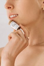 Anemone Lip balm Salted Caramel 7ml - Image 2