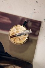 Anemone Lip oil Espresso Latte 4ml - Image 3