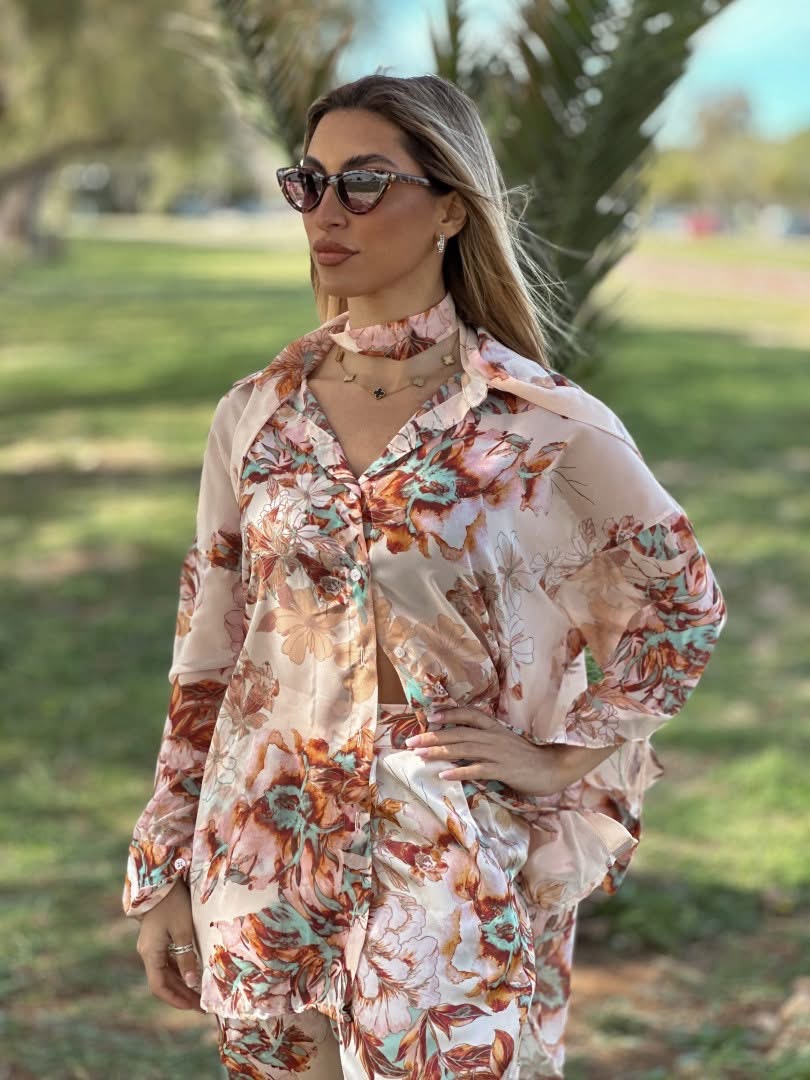 Blossom Luxe OS Shirt Prive Collection Blossom Luxe OS Shirt - Image 1